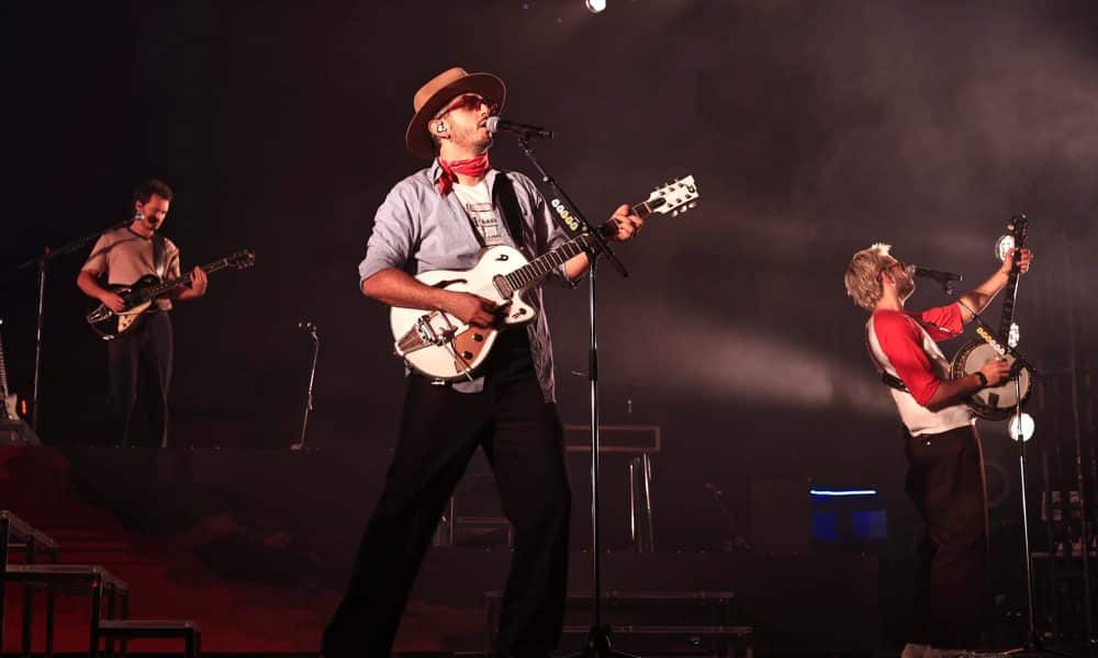 Morat cierra su gira de 2025 ‘Asuntos pendientes’ con debut en el Coliseo de Puerto Rico