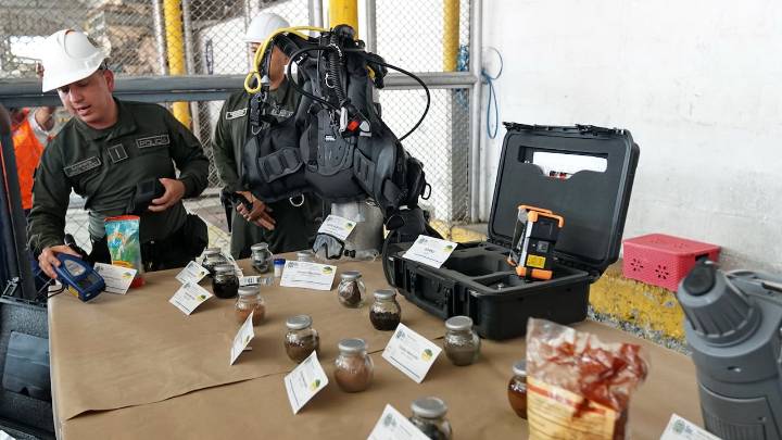 Camuflaje de drogas por el Pacífico: así es detectada por la Policía Antinarcóticos; cacao, abonos y cueros, entre las modalidades