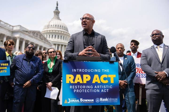 Why Recording Academy Advocacy Co-Chairs Say A ‘Fair Music Ecosystem’ Is In ‘The Public Interest’