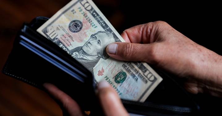 Caen remesas recibidas por México un 5.1% en los primeros 10 meses de 2025