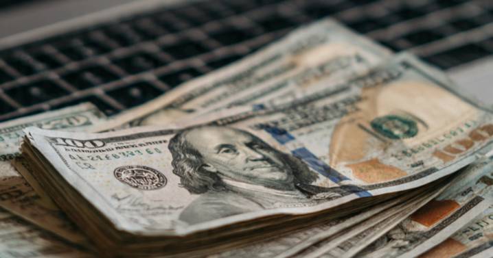 Este es el precio del dólar HOY martes 9 de diciembre de 2025