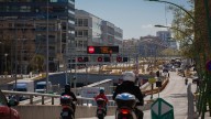 La nueva medida de tráfico que estudian instalar en Barcelona: motos por el carril bus