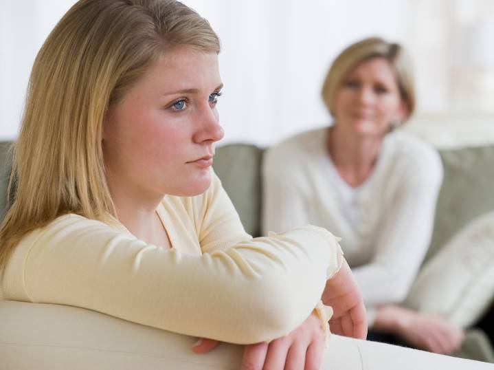 Dear Abby: My husband’s daughter makes me the villain