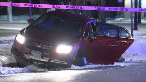 Chicago shooting, today: 18-year-old boy killed in Bronzeville, 2 others hurt in 4100 block of S. Wabash Avenue, police say