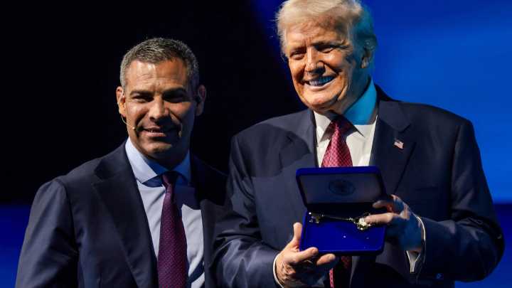 Trump's approval ratings flip negative in 2 states. What about Florida?