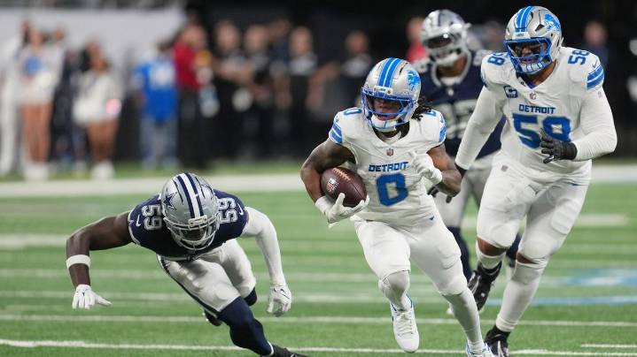 Jahmyr Gibbs rushes for 3 TDs and Lions get much