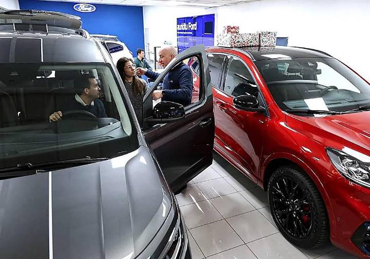 La venta de coches eléctricos se estanca en Gipuzkoa con un aumento del 2% en noviembre