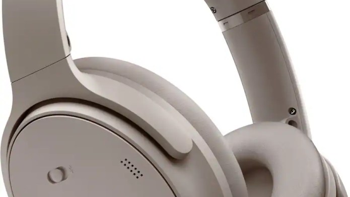 12 Last Minute Gifts for Teens That Will Arrive By Christmas