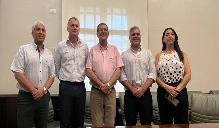 Ledesma refuerza su compromiso con el desarrollo...