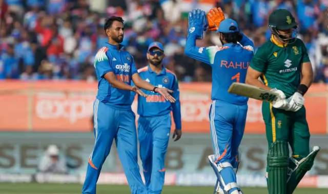 India vs South Africa 3rd ODI: South Africa All Out for 270, India Needs 271 to Win