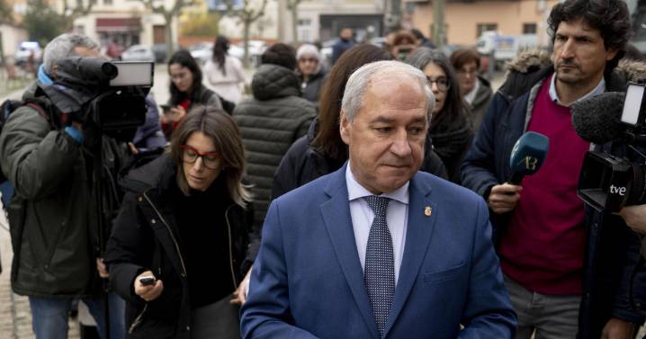 Más de 70 mujeres del PSOE gallego se rebelan contra la dirección por el caso Tomé: «Estupor y vergüenza»