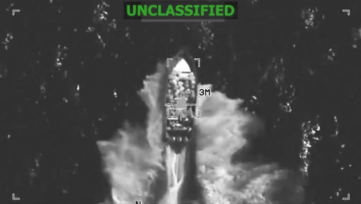 EU ataca supuesta narcolancha en el Pacífico