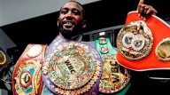Terence Crawford pierde título ganado a Canelo Álvarez