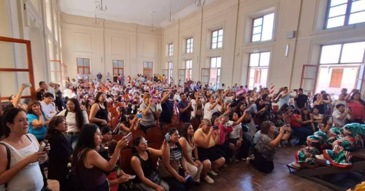 Multitudinario acto de cierre en la Escuela Belgrano del JIN N°13