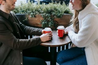 Is Meeting for Coffee Good for a First Date or a Red Flag?