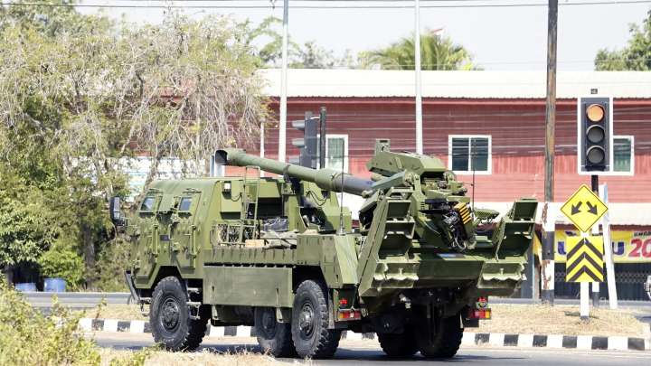 Tailandia abre fuego contra Camboya: se recrudecen los ataques en la frontera entre ambos países que ya dejan diez muertos