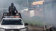 Ataque con explosivos deja muertos y heridos en Michoacán