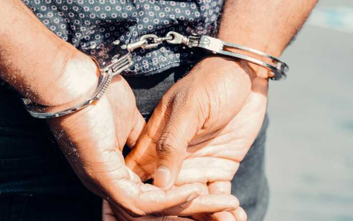 Cae exfuncionario ligado Álvarez Puga, esposo de Inés Gómez Mont