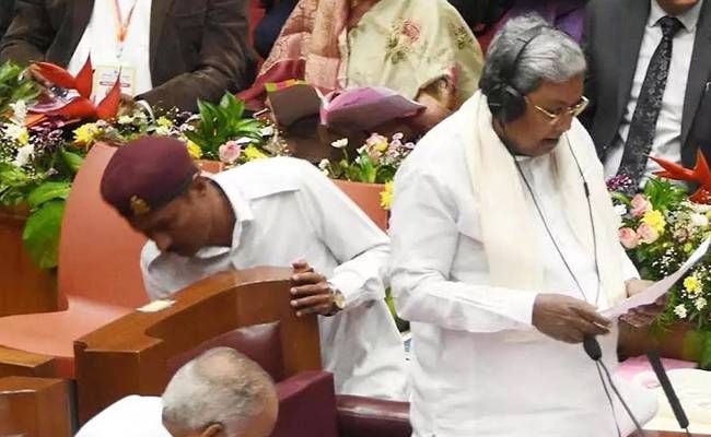 2,84,881 posts vacant in Karnataka: Siddaramaiah inform Legislati...
