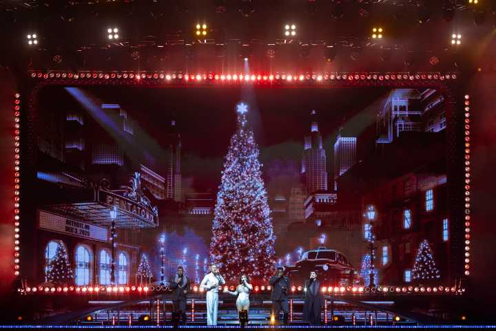 Power Outage Delays Popular Group’s Christmas Concert