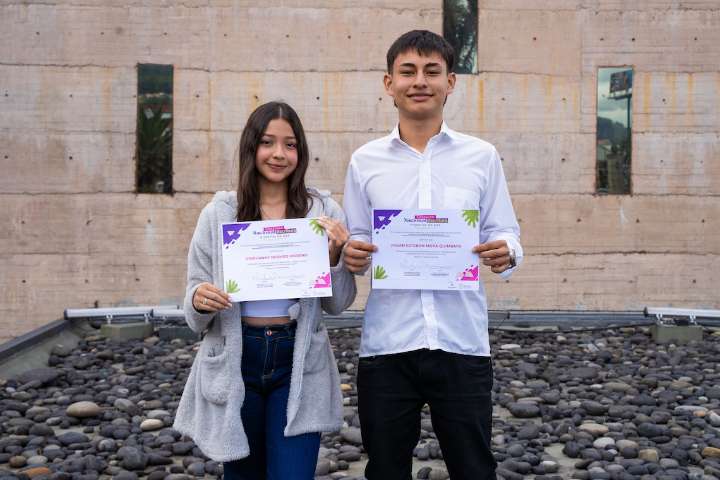 Tres escritores huilenses brillan en el Concurso Nacional de Escritura 2025