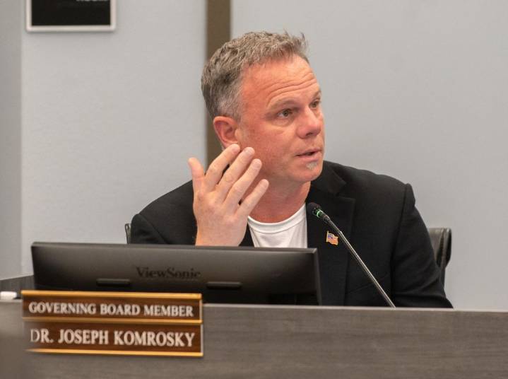 Joseph Komrosky picked again as president of Temecula school board