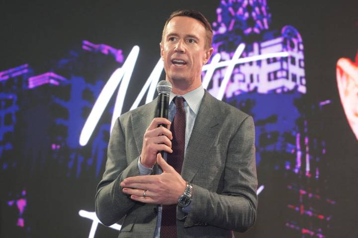 CBS’s Matt Ryan Makes Candid Retirement Confession at 40 Amid Falcons’ QB Conundrum Matt Ryan at 40 says he can still play as the Falcons roll back this year. Can he be the answer for Atlanta's QB con