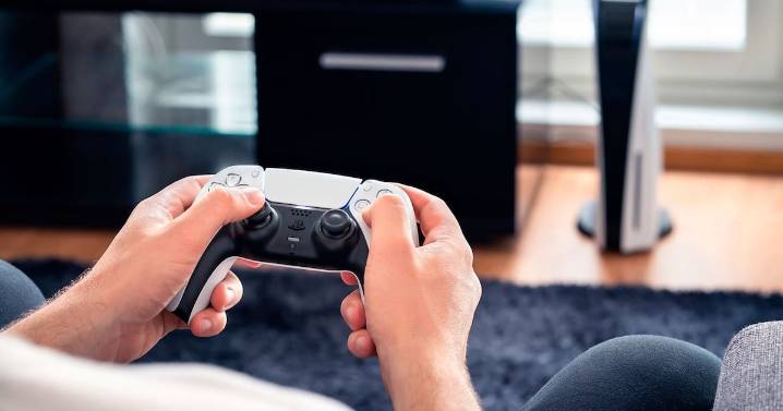 ‘La gente lo ama’: PlayStation cumple 30 años, así ha ido del dormitorio a la sala de estar y a Hollywood