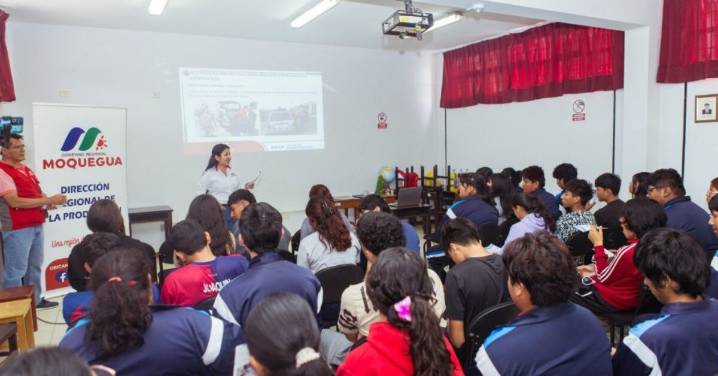 Direpro Moquegua capacita a estudiantes de Ilo en conservación marina