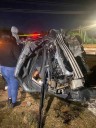 Accidente en Saltillo: padre e hija quedan atrapados en volcadura