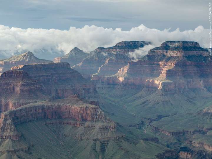 Grand Canyon cancels overnight stays at South Rim lodges because of water