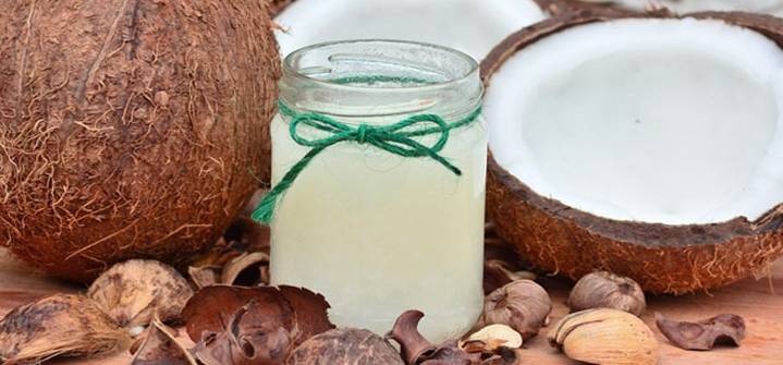 Cuida tus uñas con aceite de coco para que crezcan sanas y fuertes