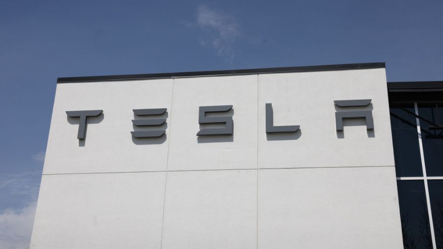 Tesla lawsuit filed after fatal Tacoma crash kills one