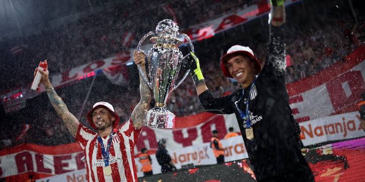 Los memes de la final del Torneo Clausura que Estudiantes le ganó a Racing en los penales