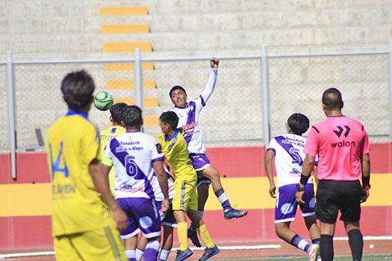 SR. DE LOS MILAGROS Y ACD COSMOS ESTÁN MUY CERCA DE PRIMERA