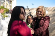 Maru entrega vivienda a familia juarense 