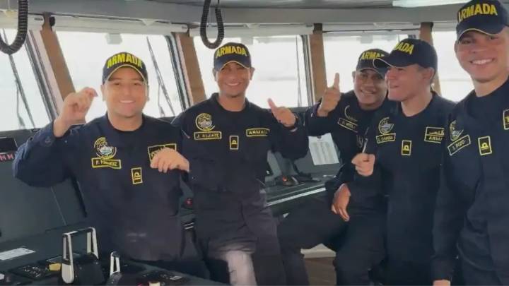 Despertar de tripulación colombiana que va a la Antártida inicia con canciones de Rodolfo Aicardi y Niche a diario