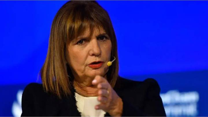 Bullrich mandó "a laburar" a los delegados: "Van a tener sólo diez horas pagas"