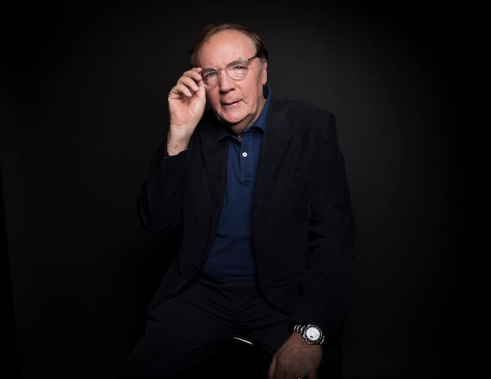 James Patterson gives $500 checks to 600 booksellers
