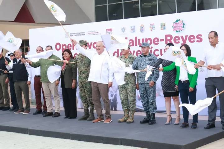 Arranca el Operativo Guadalupe-Reyes 2025 con mil 300 elementos en BCS