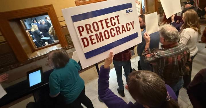 Indiana Republicans defy Trump and reject his House redistricting push in the state