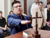 Salteños indignados por la asunción de Pablo López: “No tiene vergüenza”