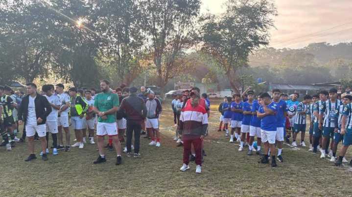 Llaman a equipos a participar en el Tradicional Torneo Navideño de Fútbol 2025