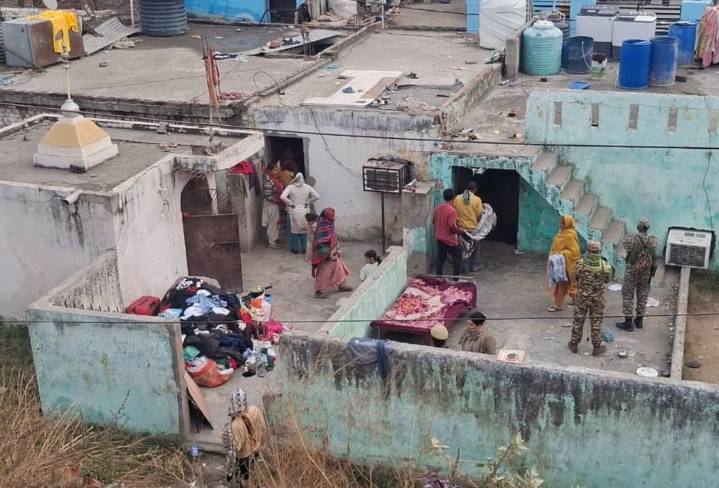 8 illegal structures of drug peddlers demolished in Jammu; 1 held in Kathua