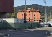 La reforma de los tres edificios de Vipasa junto al campo de fútbol de Villaviciosa sale a licitación por 2,6 millones