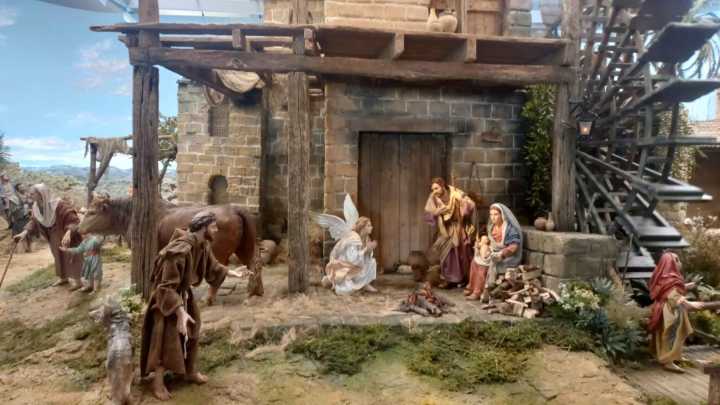 El municipio de Sevilla donde podrás ver un Belén Monumental que reivindica el belenismo como Bien de Interés Cultural