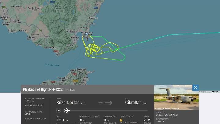 Un enorme avión A400M de la RAF necesita tres intentos para aterrizar en Gibraltar por fuertes vientos rotores