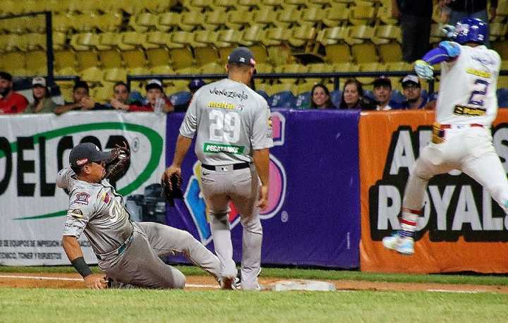 ASÍ VA LA LVBP. Resultados del miércoles, posiciones, transmisiones de TV y pitchers para este jueves