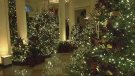 Más de 50 árboles, 200 metros de guirnaldas y miles de luces: así es la decoración de la Casa Blanca por Navidad