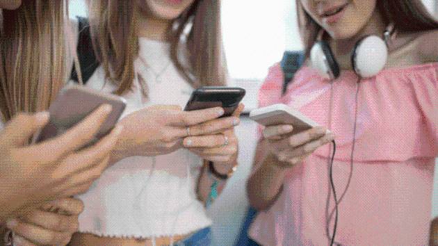 Kids who have smartphones by age 12 have higher risk of depression, obesity: Study